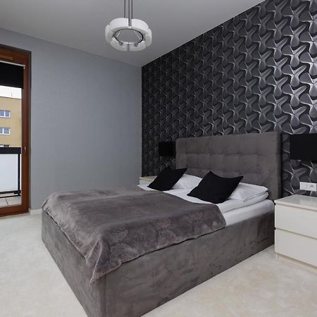 Ogrodowa Modern Apartment By Noclegi Renters Warsawa Bagian luar foto