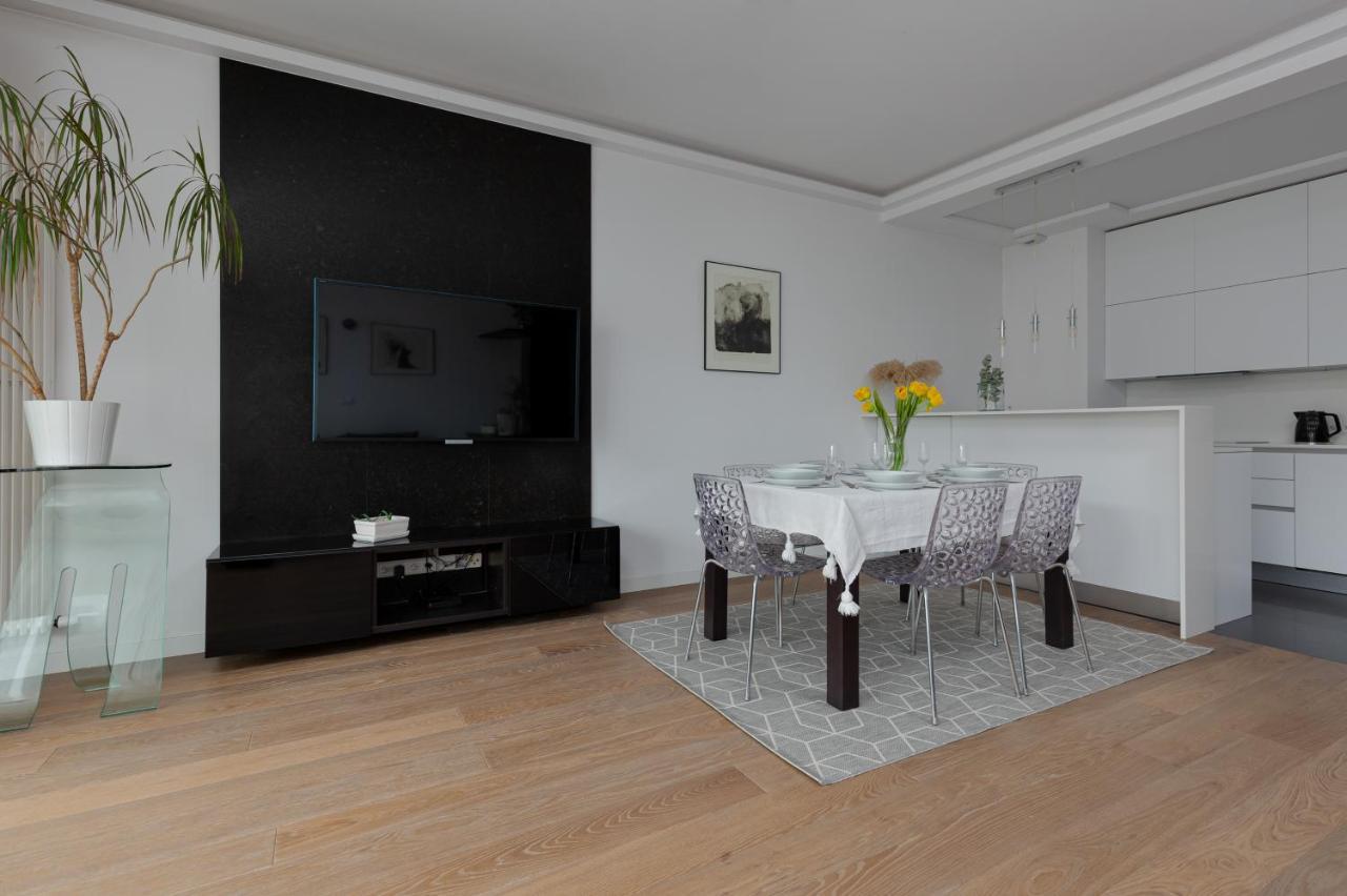 Ogrodowa Modern Apartment By Noclegi Renters Warsawa Bagian luar foto